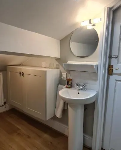 Stylish 2 Bedroom Apartment, Centre + Free Parking * Leeds (West Yorkshire)