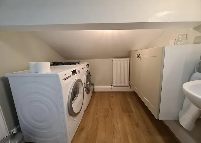 Stylish 2 Bedroom Apartment, Centre + Free Parking Leeds (West Yorkshire)